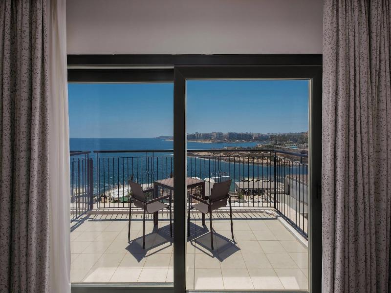 Westin Dragonara Resort image