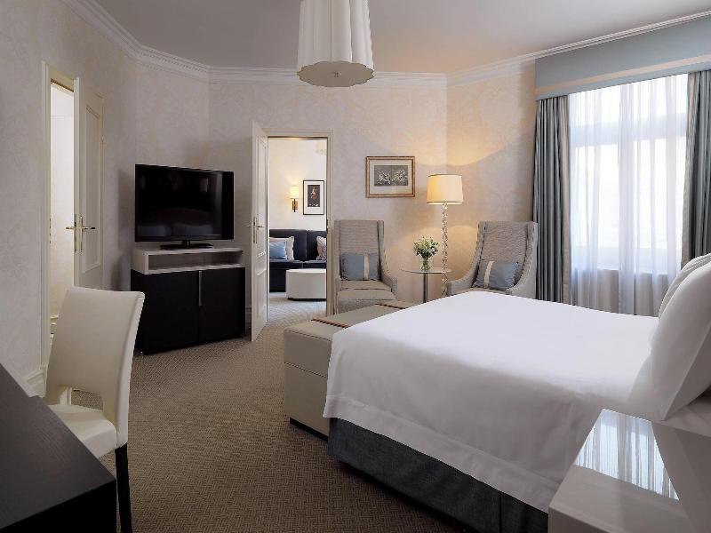 Bristol a Luxury Collection Hotel image