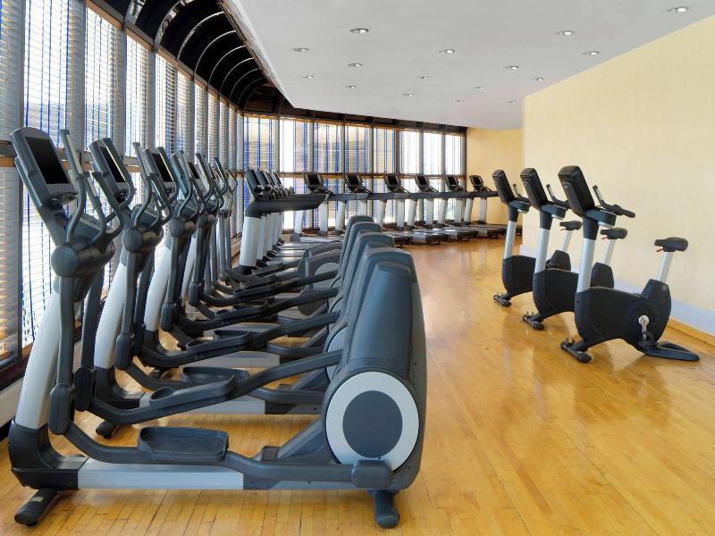 Le Meridien Dubai Hotel & Conference Centre image