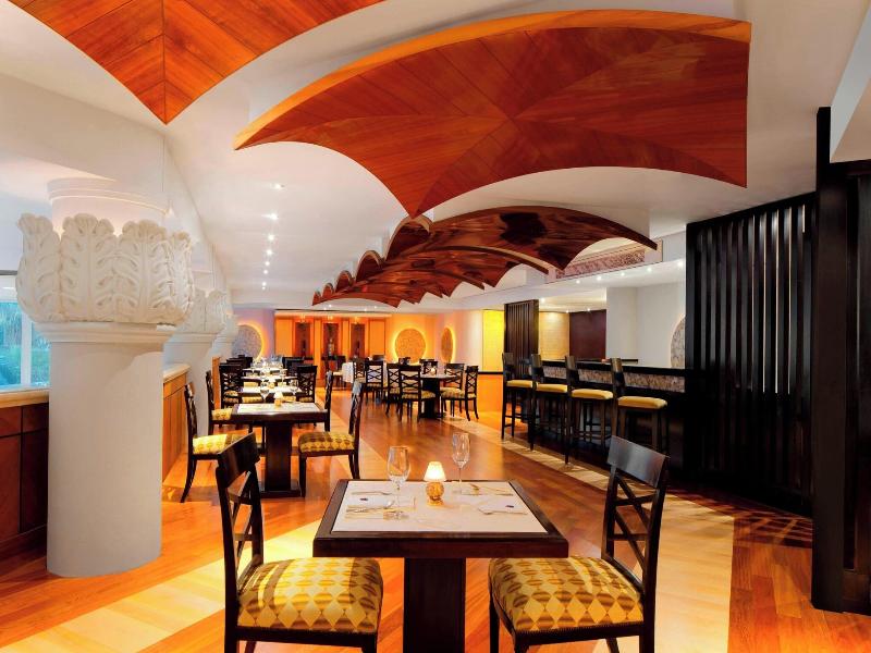 Sheraton Jumeirah Beach Resort image