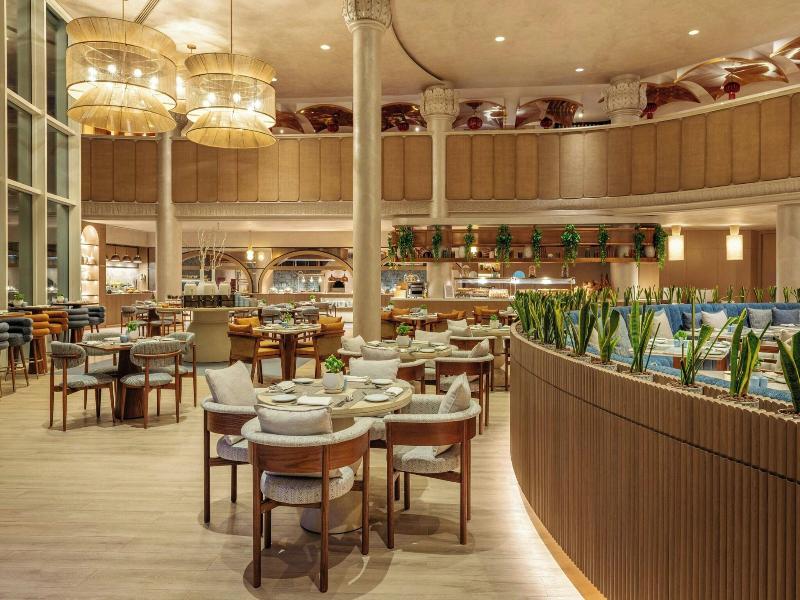 Sheraton Jumeirah Beach Resort image