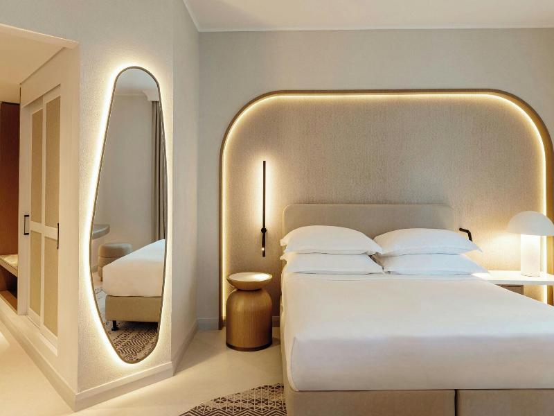 Sheraton Jumeirah Beach Resort image
