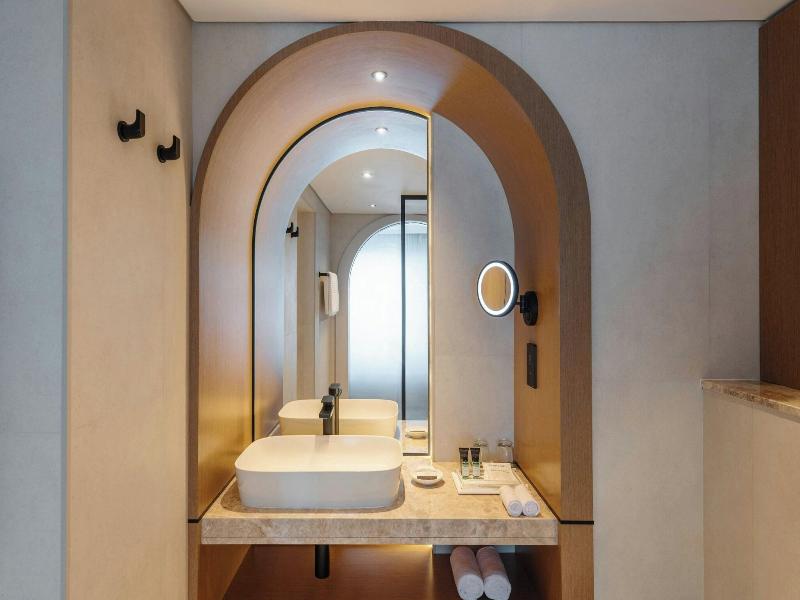 Sheraton Jumeirah Beach Resort image