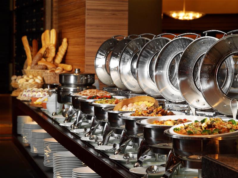 Towers Rotana image