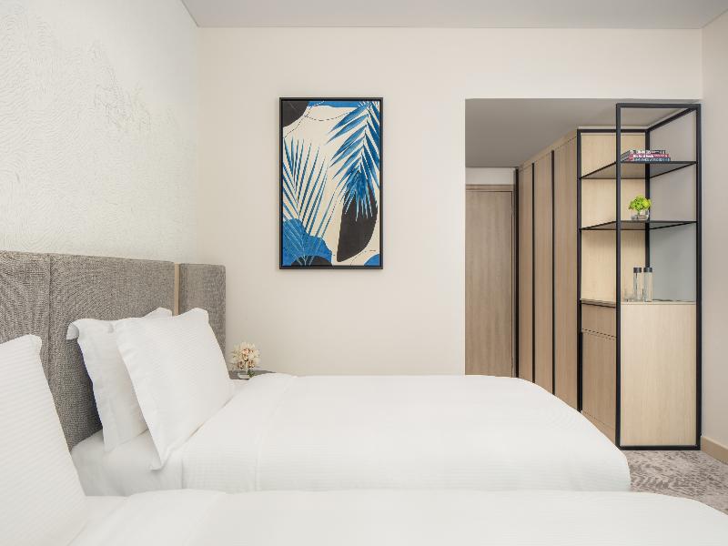 Towers Rotana image