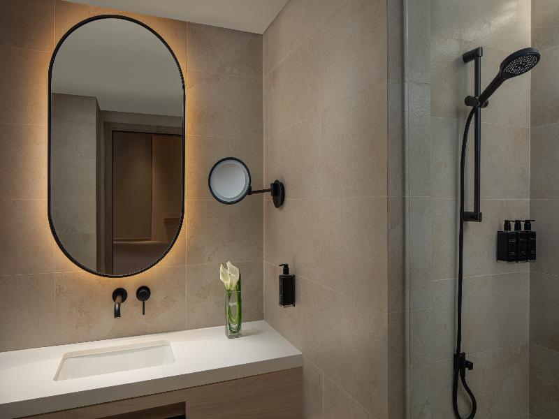Towers Rotana image