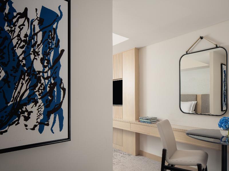 Towers Rotana image