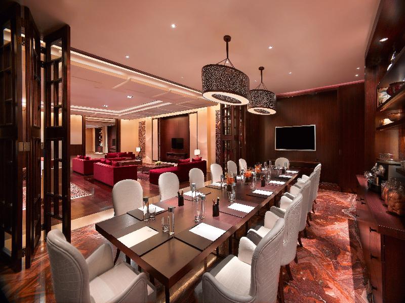Grand Hyatt Dubai — exterior view