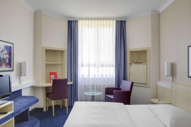 B&B HOTEL Kassel-Wilhelmshöhe photo 13