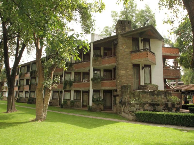 Marriott Puebla Hotel Meson del Angel image