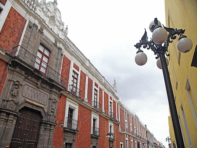 Marriott Puebla Hotel Meson del Angel image
