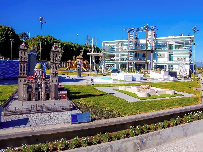 Marriott Puebla Hotel Meson del Angel image