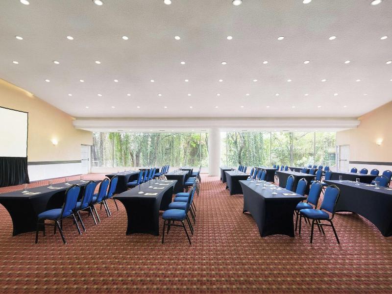 Marriott Puebla Hotel Meson del Angel image