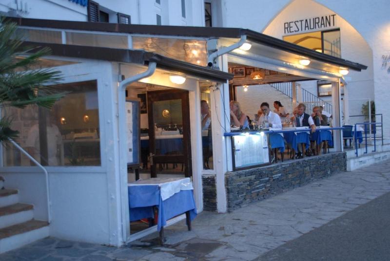 hotel octavia Cadaqués image