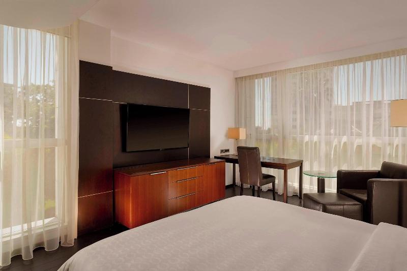 Sheraton Porto Hotel & Spa image