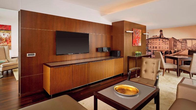 Sheraton Porto Hotel & Spa image