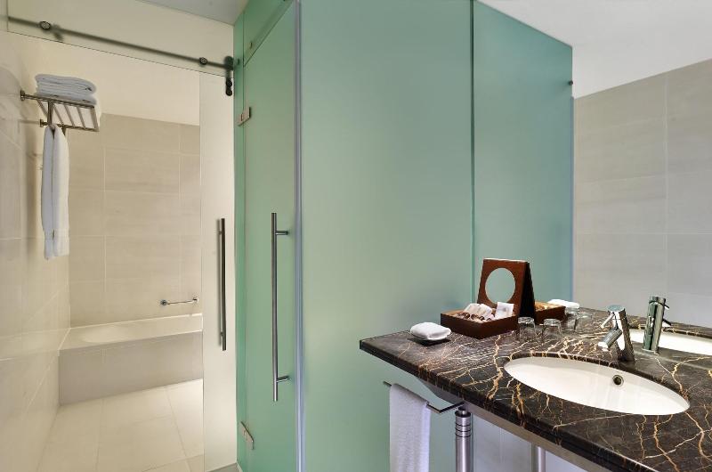 Sheraton Porto Hotel & Spa image