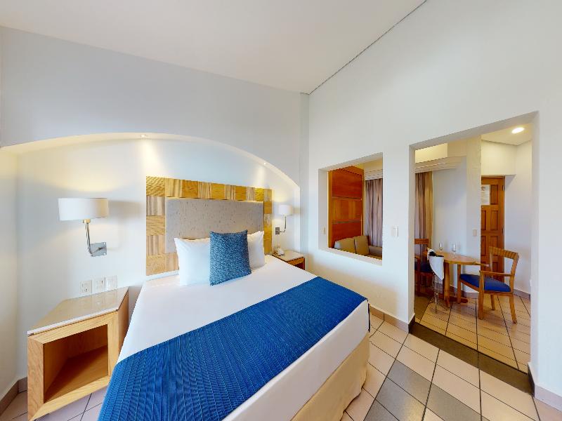 Park Royal Huatulco managed by Accor image