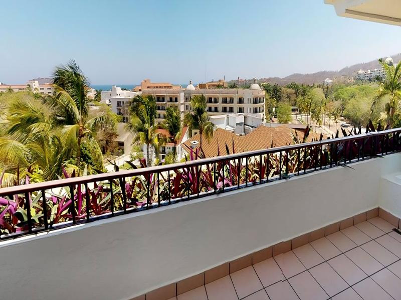 Park Royal Huatulco managed by Accor image