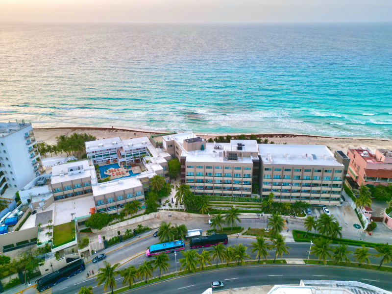 Flamingo Cancun All Inclusive image