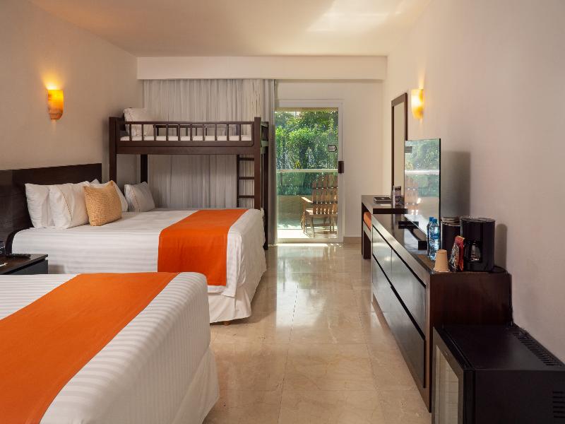 Flamingo Cancun All Inclusive image