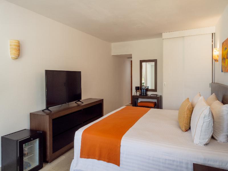 Flamingo Cancun All Inclusive image