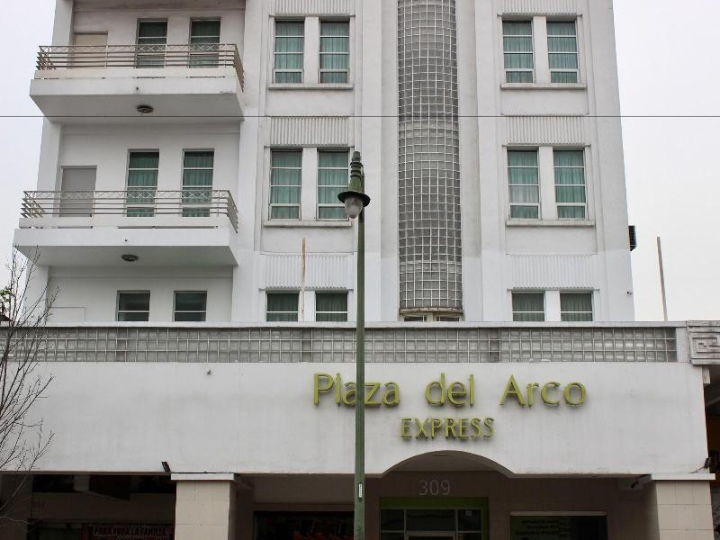 Plaza del Arco Express image
