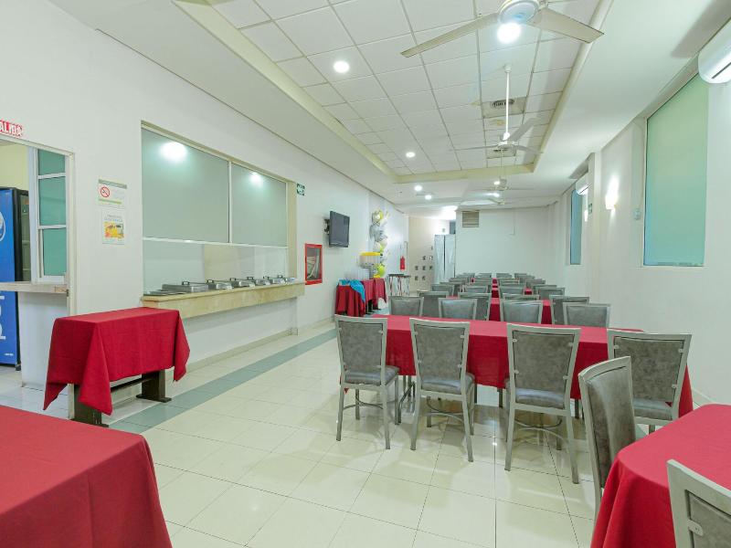 Plaza del Arco Express image