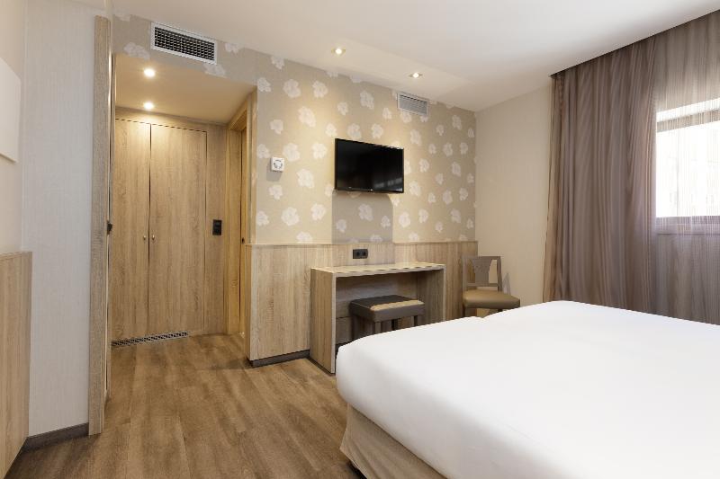 Hotel Civera image
