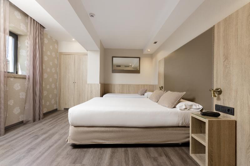 Hotel Civera image