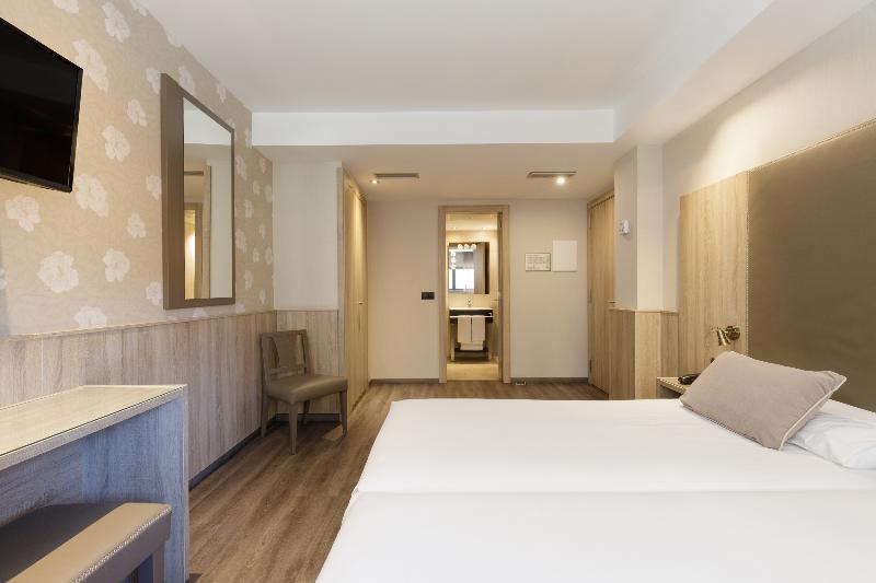 Hotel Civera image