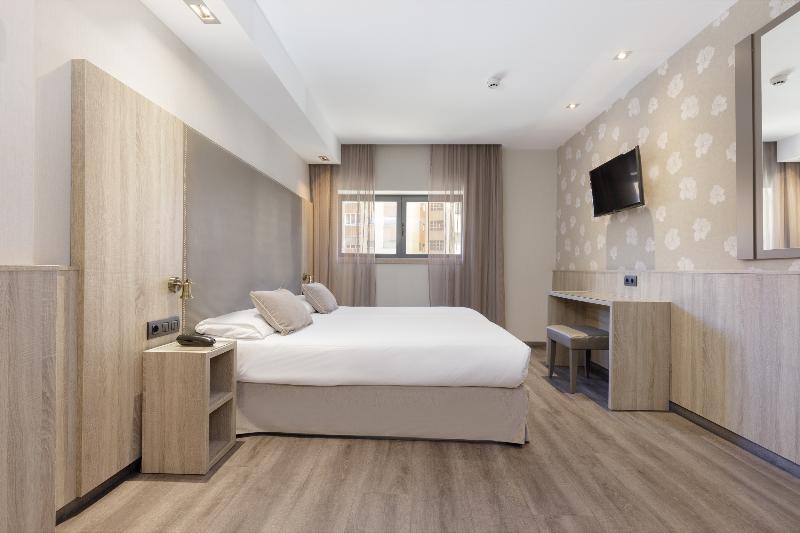 Hotel Civera image