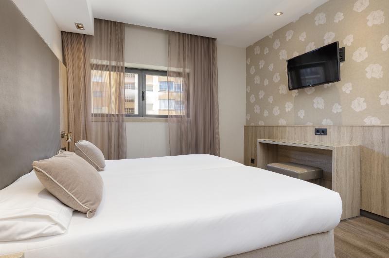Hotel Civera image