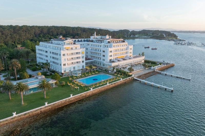 Eurostars Gran Hotel La Toja image