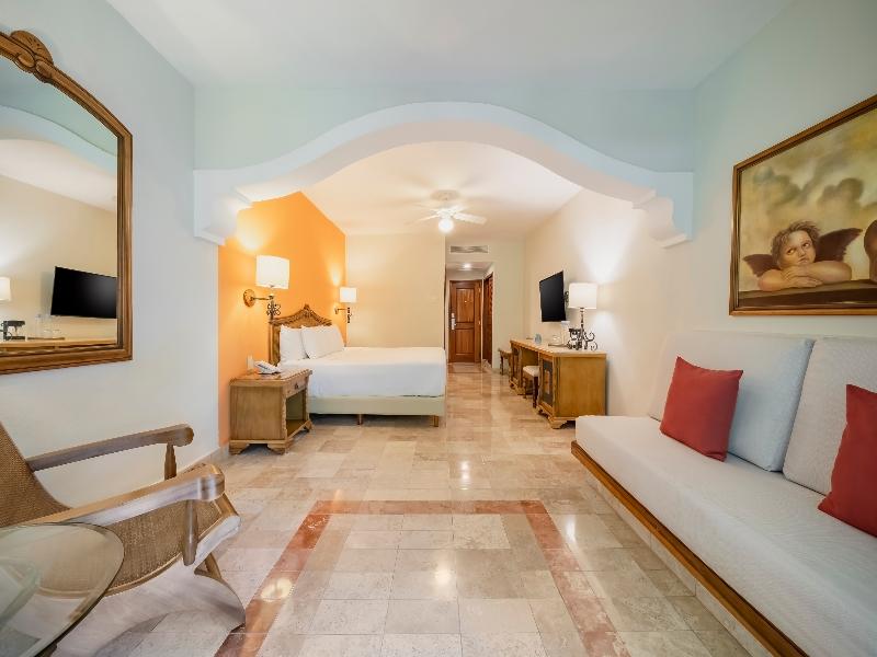Iberostar Waves Paraiso Beach All Inclusive image