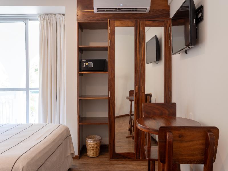 Suites Villasol image