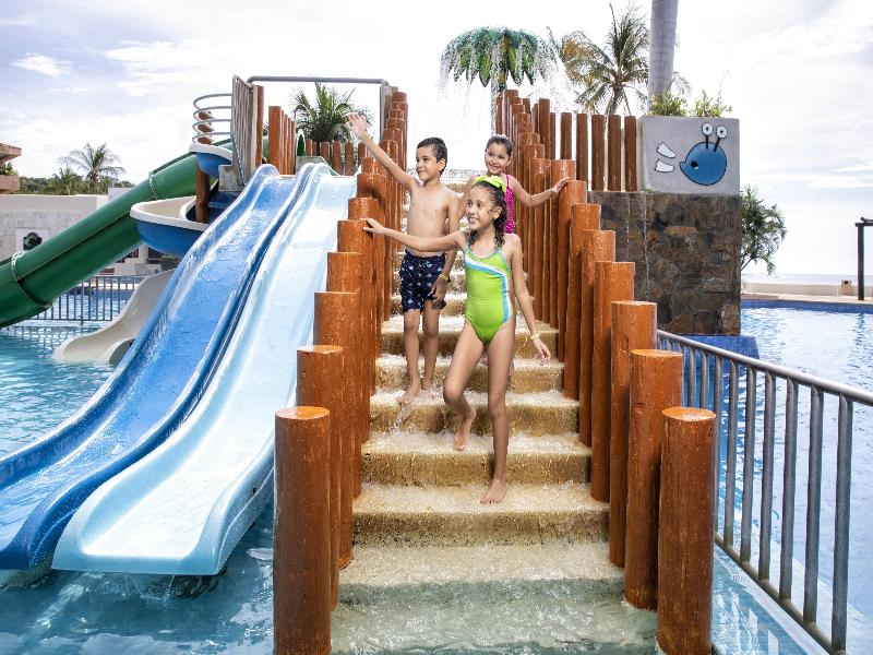 Barcelo Huatulco image