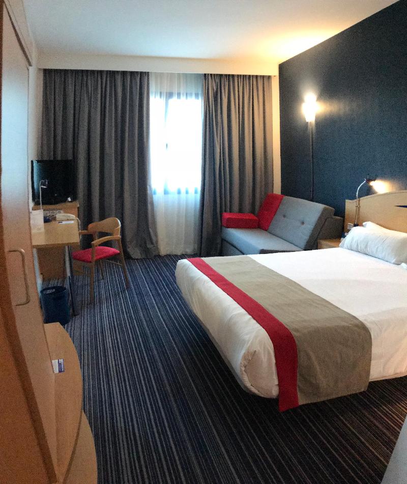 Holiday Inn Exp Madrid San Sebastian de los Reyes image