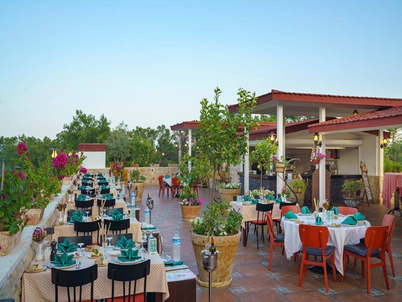 Pirates Beach Club image