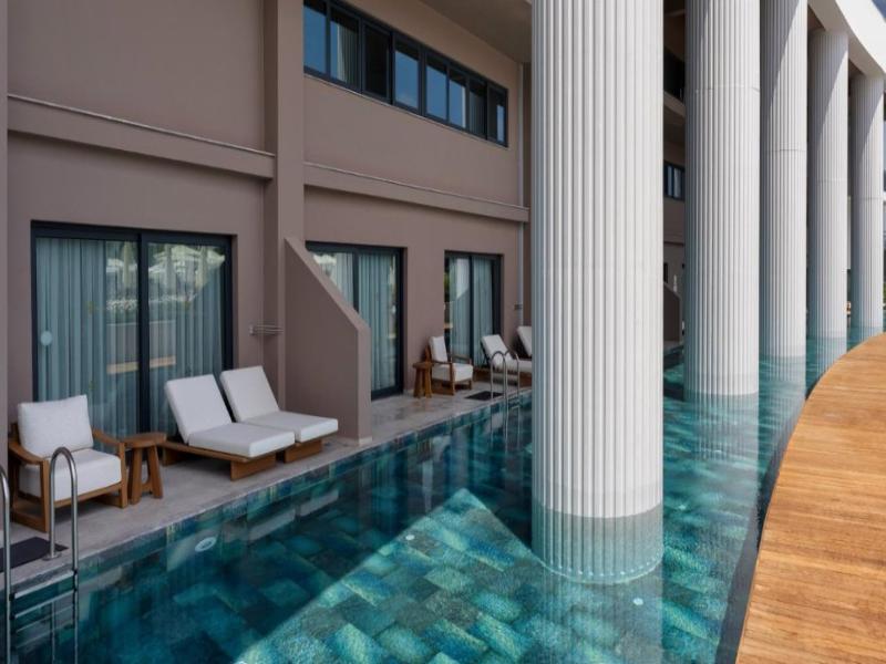 Miracle Resort image