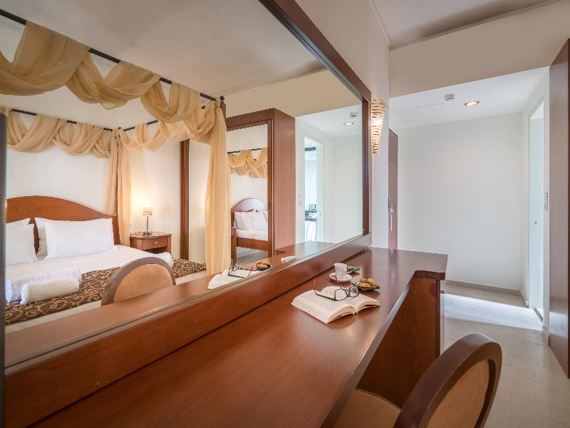Zante Park Hotel image