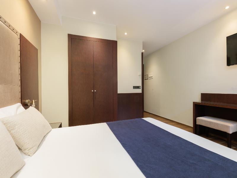 Hotel La Trucha image