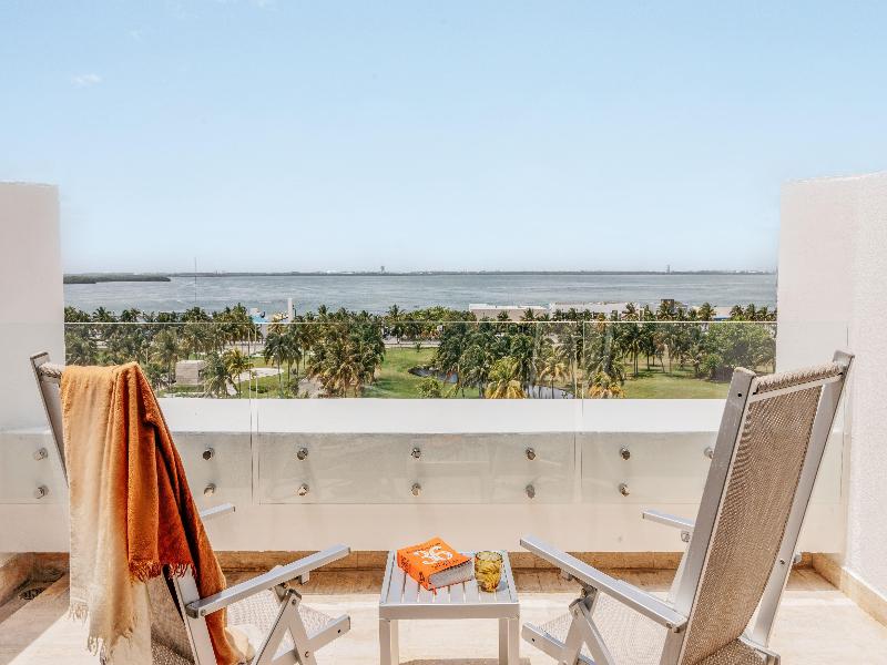 Paradisus Cancún All Inclusive image