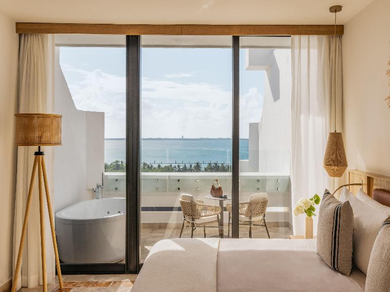 Paradisus Cancún All Inclusive image