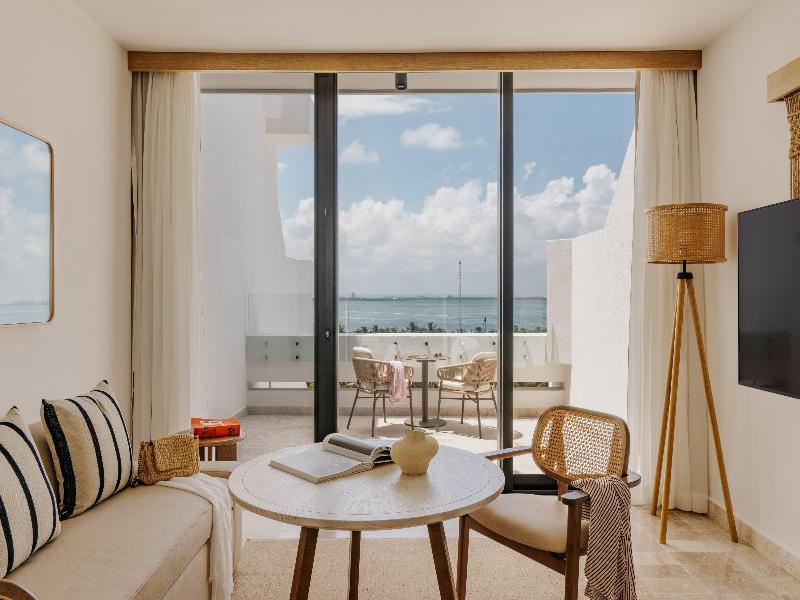 Paradisus Cancún All Inclusive image