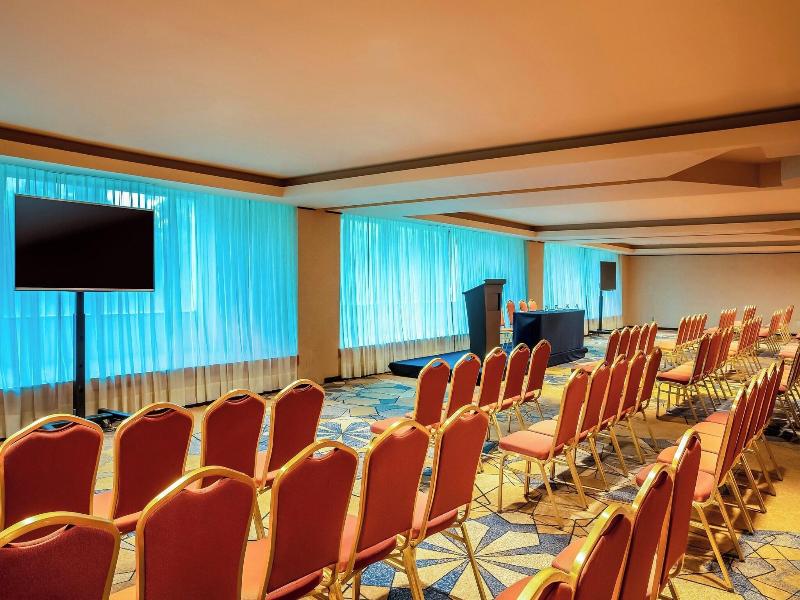 Sheraton Mexico City Maria Isabel Hotel image