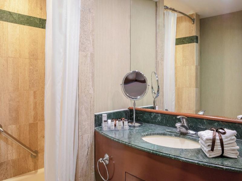 Sheraton Mexico City Maria Isabel Hotel image