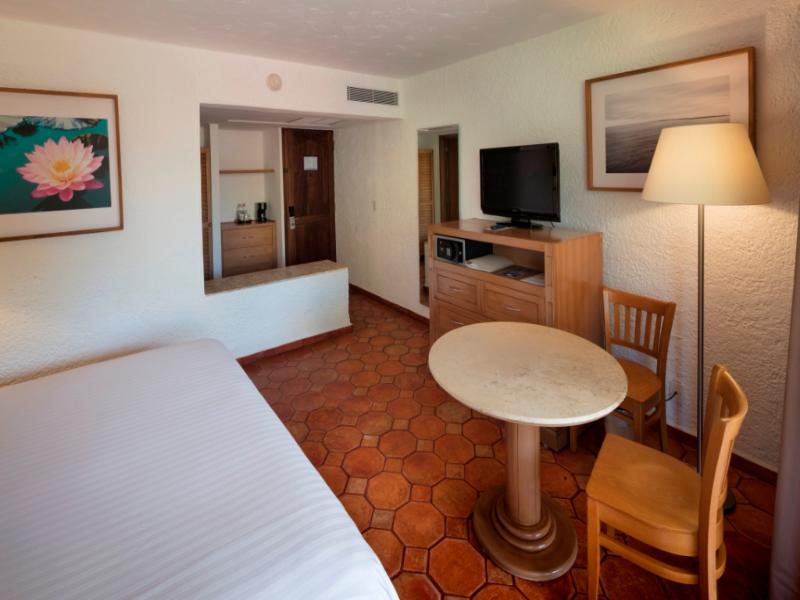 Holiday Inn Resort Ixtapa All Inclusive image