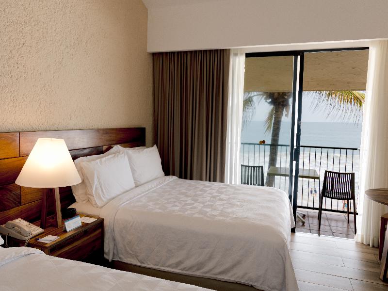 Holiday Inn Resort Ixtapa All Inclusive image