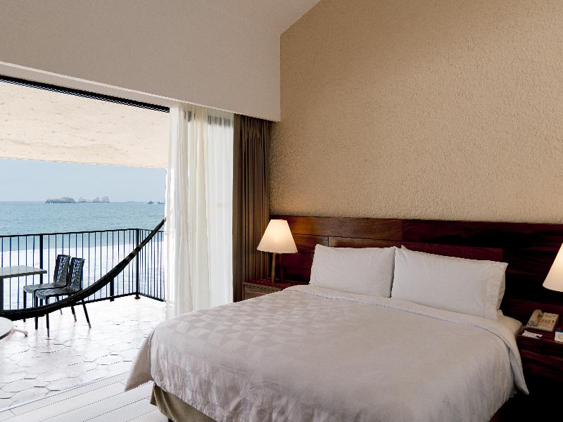 Holiday Inn Resort Ixtapa All Inclusive image